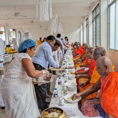 වෙසක් පින්කම